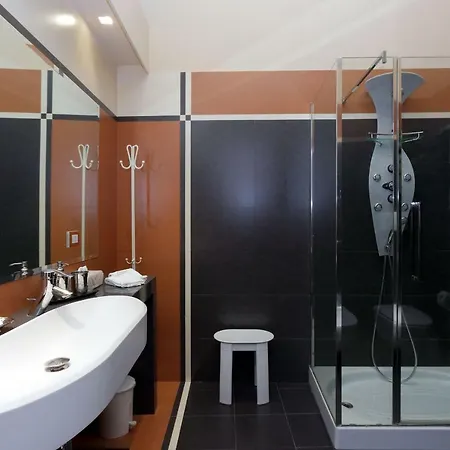 In Your Heart - Spagna Rome