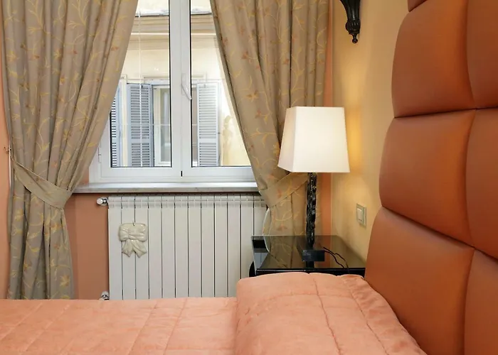 罗马在你心中 - 西班牙广场公寓